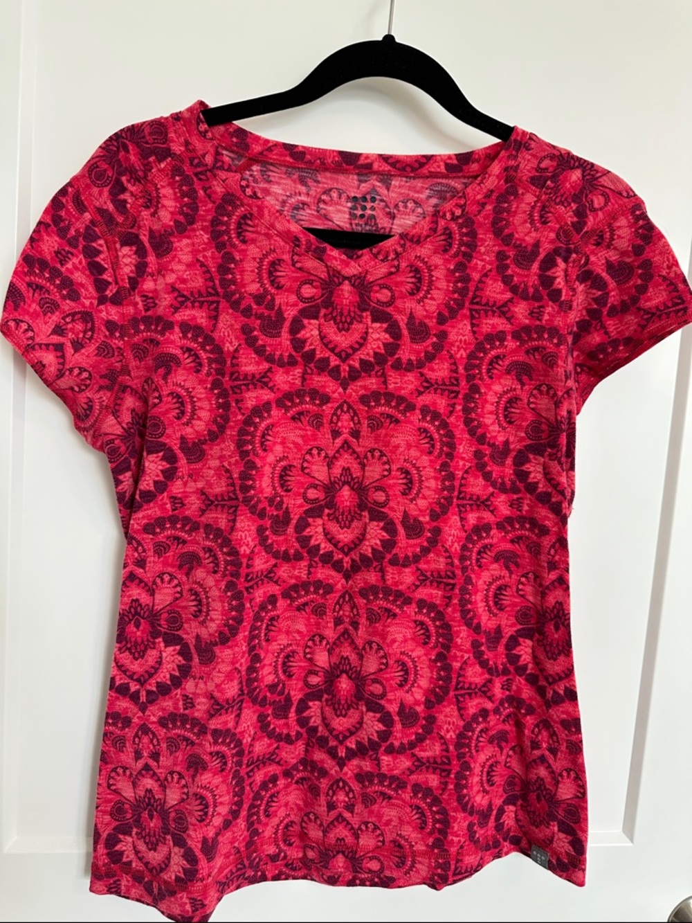 Title Nine Pink Medallion Short Sleeve Tee